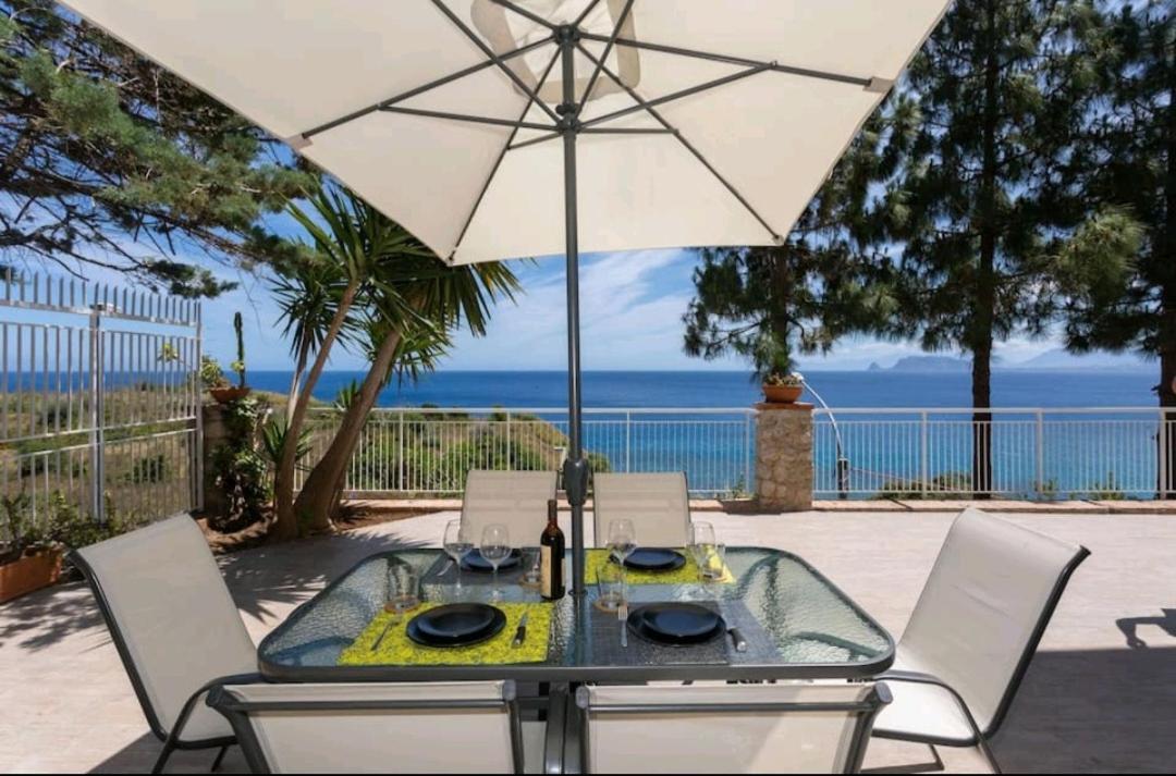 Villa'S Apartment On The Beach, Swimming Pool A/C Palermo Exterior foto